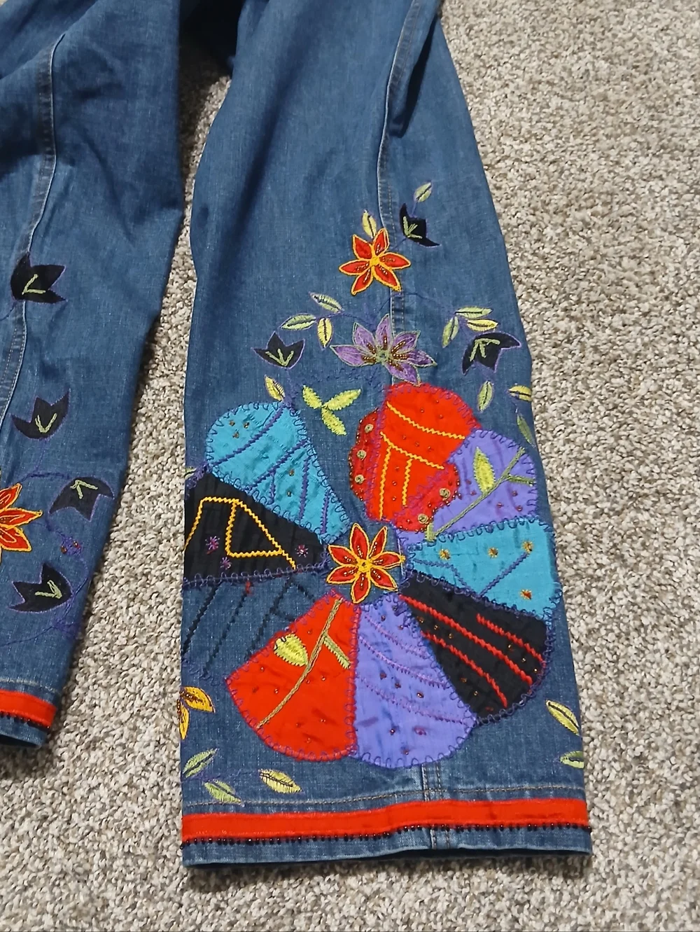 Chico's 100% Cotton Embroidered Wide Leg Denim Jeans - Multicolor Floral Detail - Picture 13 of 16